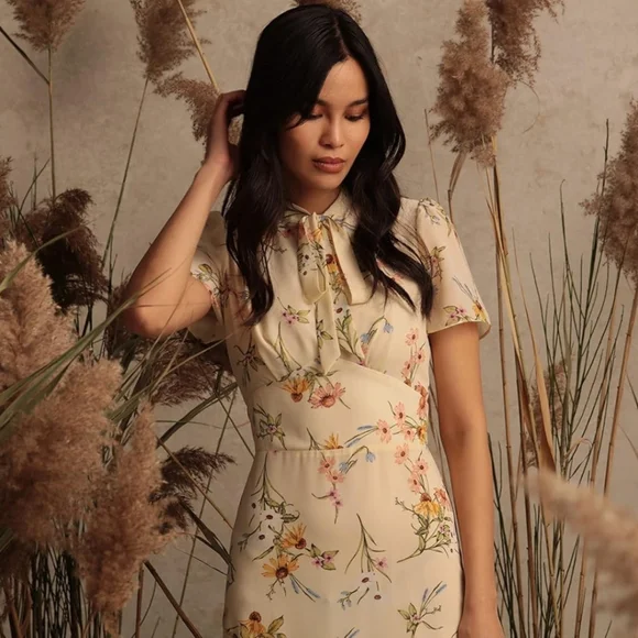Maggy London Neck Tie Floral Print Midi Sheath Dress